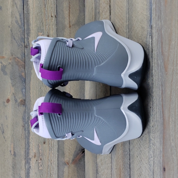 NEW Nike Binzie Boot (GS) Youth 7 Women 8.5 Waterproof - Picture 3 of 8